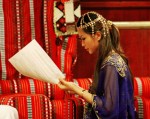 Miss Teen Việt được Tổng lãnh sự Kuwait khen ngợi