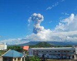 Núi lửa phun trào tại Philippines, 5 người chết