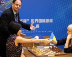 Hou Yifan trở lại ngôi nữ hoàng làng cờ thế giới