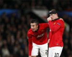 Rooney từng bất mãn vì mất vị trí vào tay Van Persie