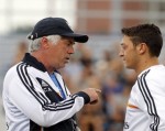 Ozil đổ lỗi cho Ancelotti về việc chia tay Real