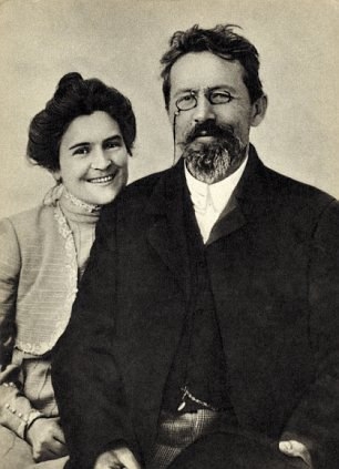 Chekhov và vợ - Olga Knipper - nữ diễn viên của Nhà hát Hàn lâm Nghệ thuật Matxcơva.